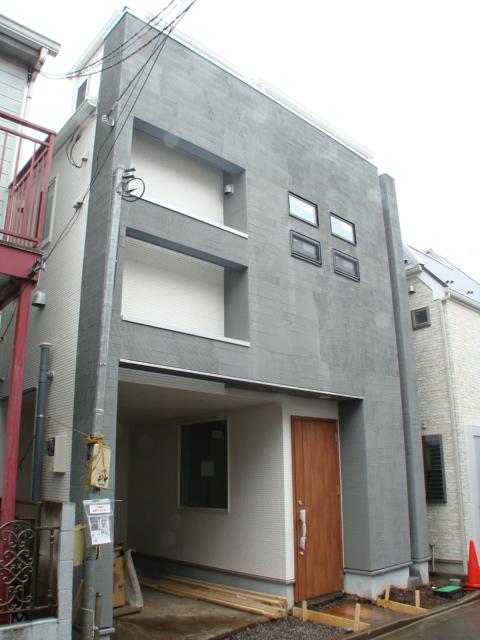 Local appearance photo