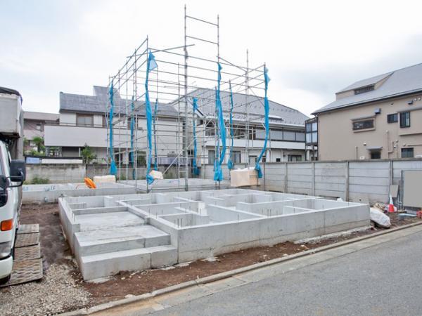 Local photos, including front road