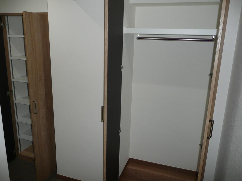 Receipt. Entrance storage