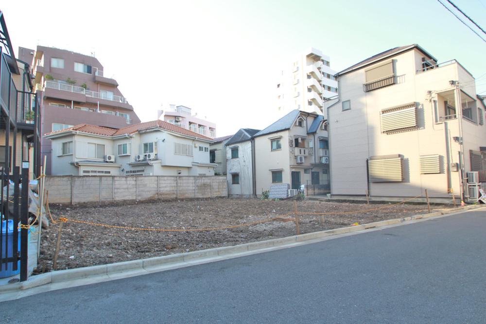 Local land photo. It will be shaping land. It will present situation vacant lot. 