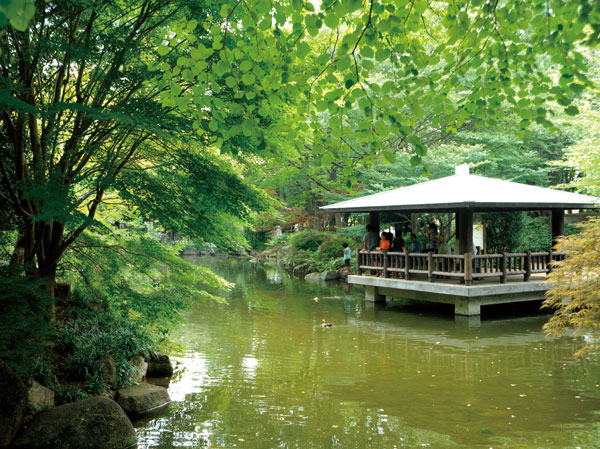 Surrounding environment. Rush Forest Park (about 1.9km ・ Bicycle about 8 minutes)