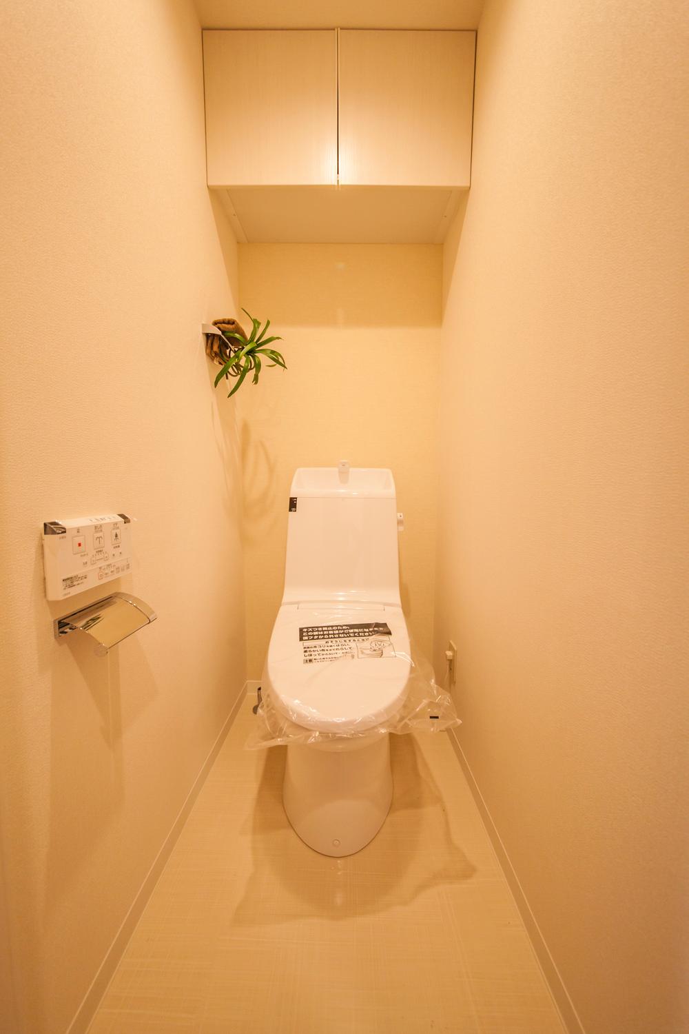 Toilet. Indoor (12 May 2013) Shooting ☆ Bidet