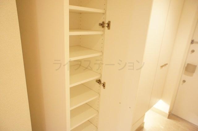 Receipt. Indoor (December 12, 2013) Shooting