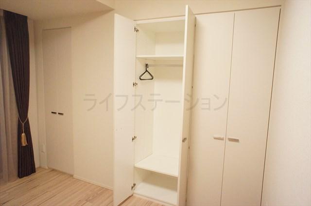 Receipt. Indoor (December 12, 2013) Shooting