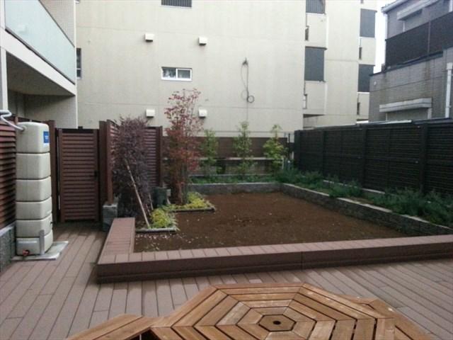 Garden. (December 12, 2013) Shooting