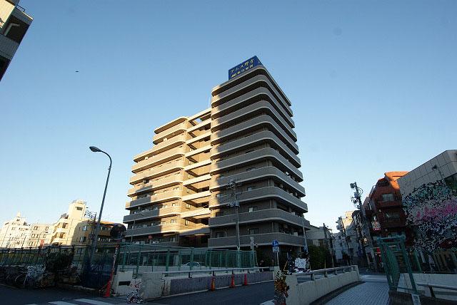 Local appearance photo