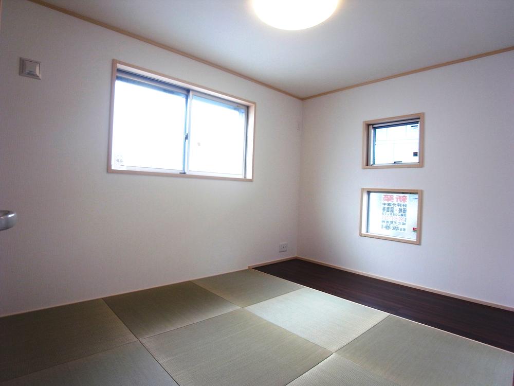 Same specifications photos (Other introspection). Japanese-style construction cases