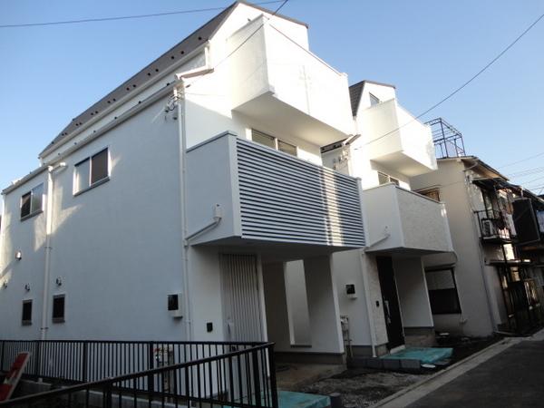 Local appearance photo