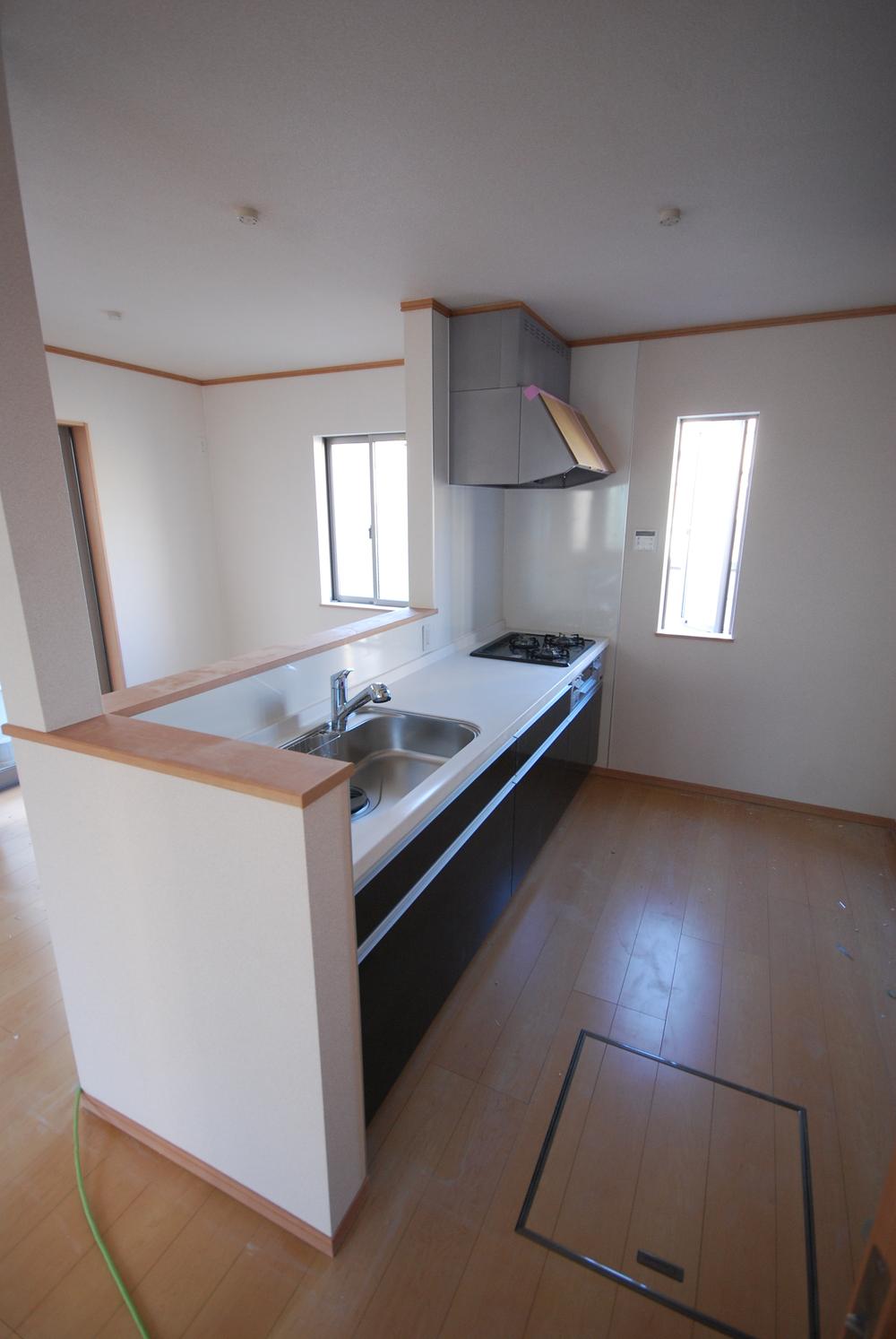 Kitchen. Indoor (12 May 2013) Shooting