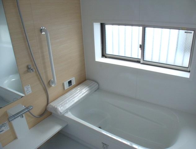 Bathroom. Same specifications