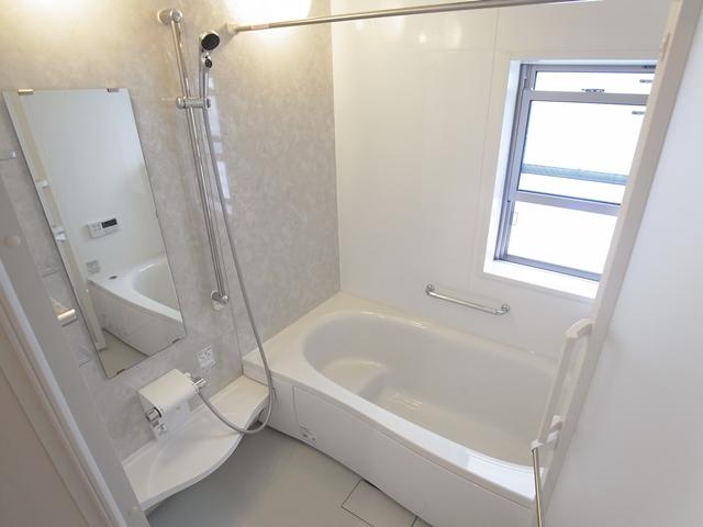 Bathroom. Indoor (September 2013) Shooting