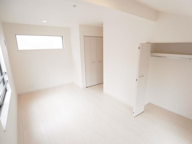 Non-living room. Indoor (September 2013) Shooting