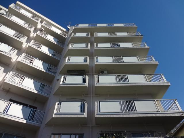 Local appearance photo. View from the site (December 2013) Shooting
