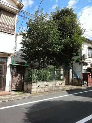 Local land photo. Local (with Furuya)