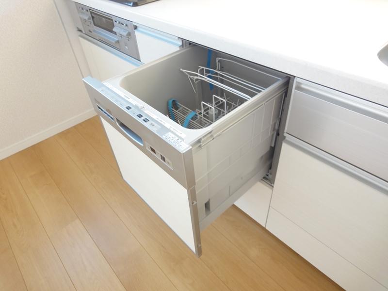 Kitchen. (December 2013) Shooting