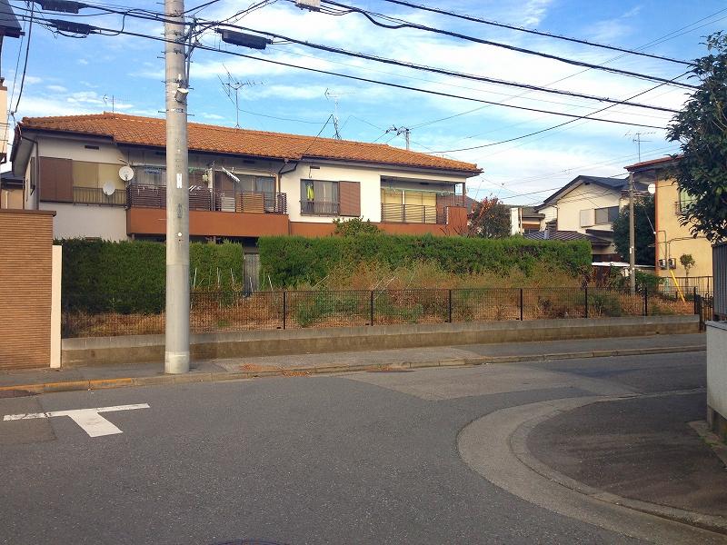 Local land photo. A quiet residential area