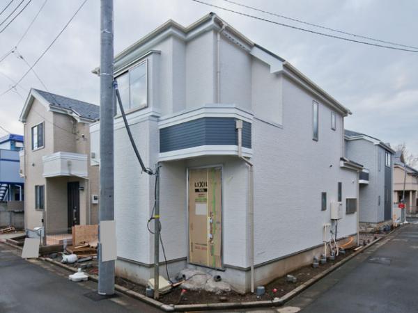 Local photos, including front road