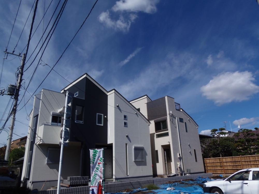 Local appearance photo. Local (10 May 2013) Shooting