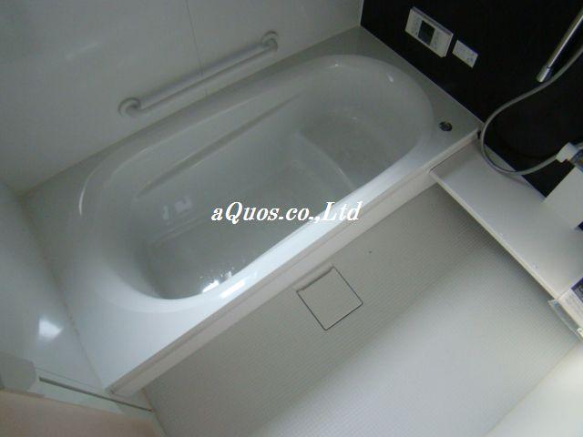 Same specifications photo (bathroom). Same specifications