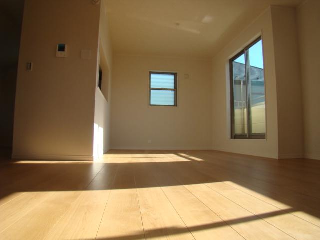 Living. Indoor (12 May 2013) Shooting