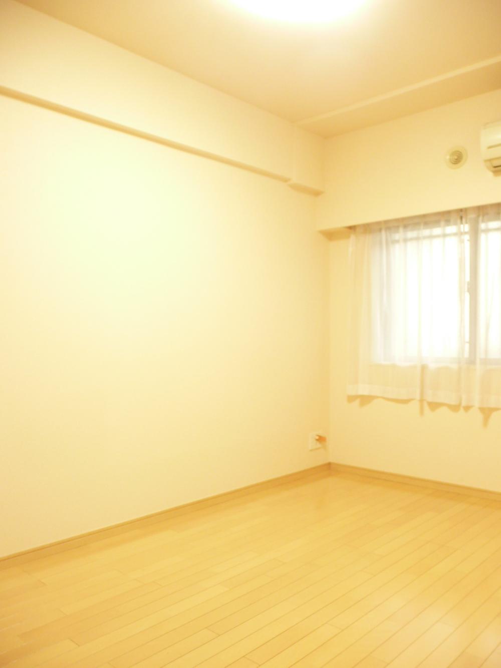 Non-living room. Western-style 2