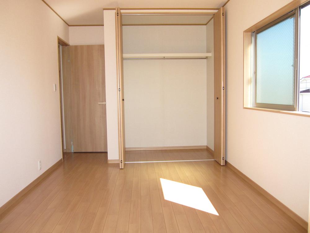 Non-living room. Indoor (10 May 2013) Shooting