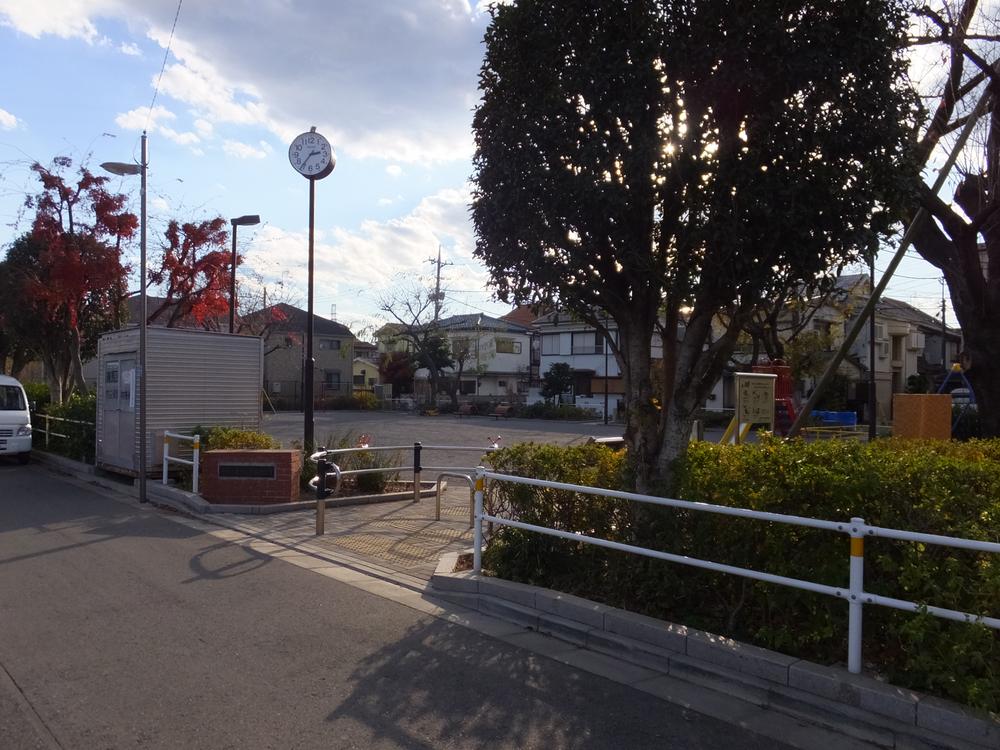 park. Municipal Musashino Square Park