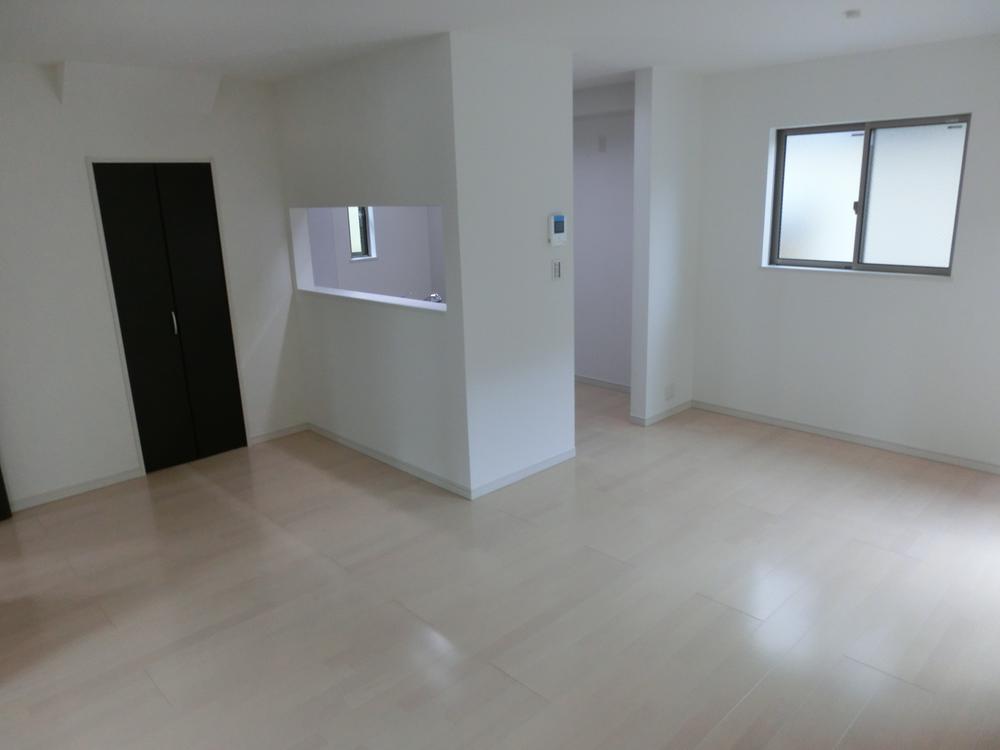 Living. Indoor (July 2013) Shooting