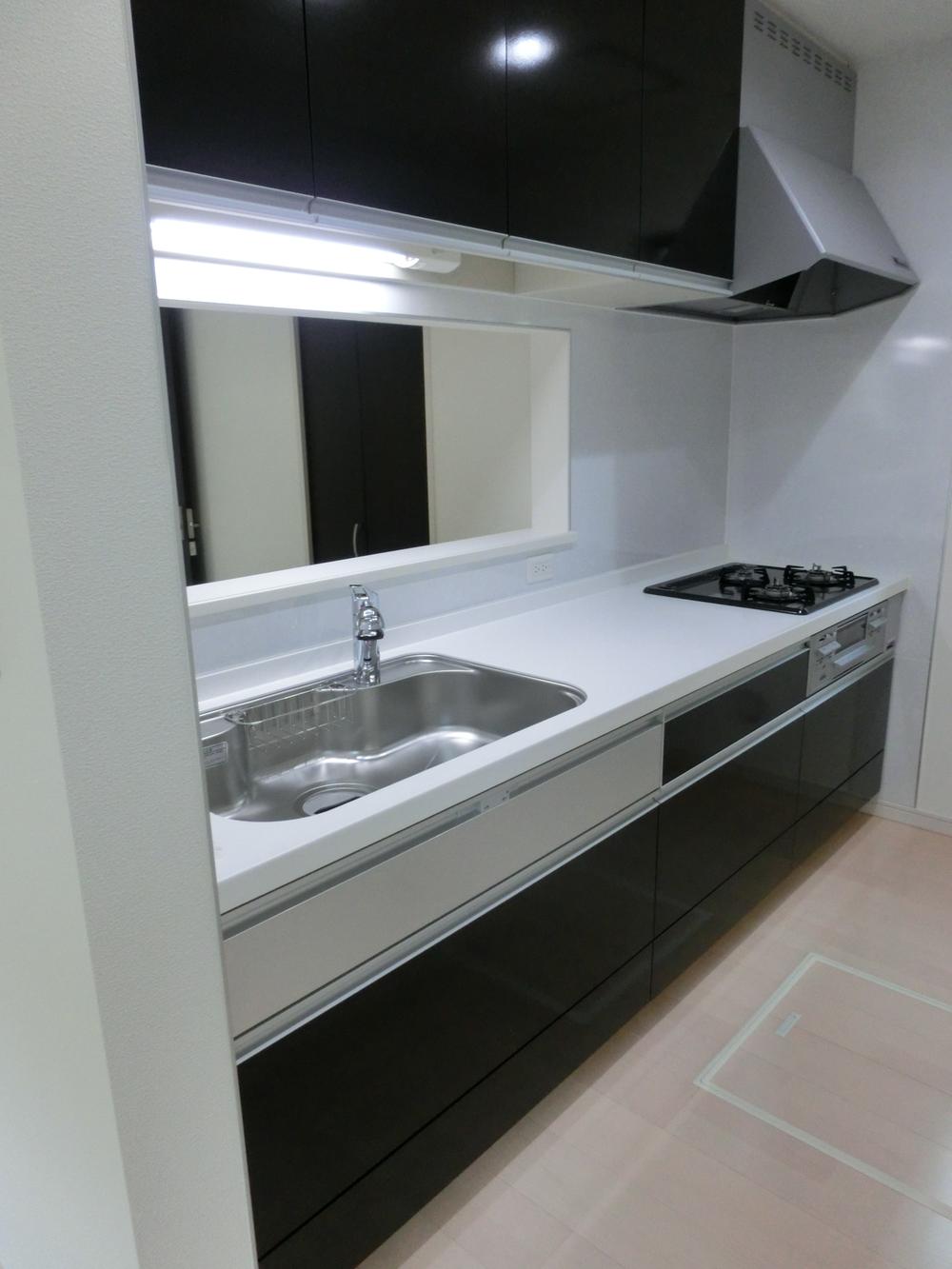 Kitchen. Indoor (July 2013) Shooting