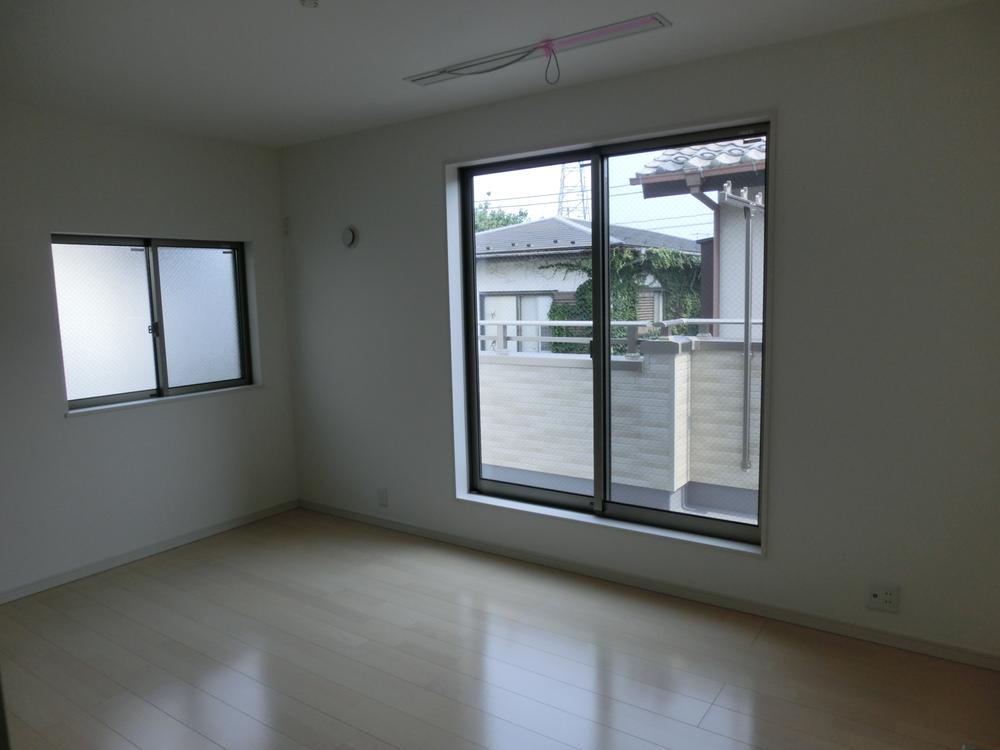 Non-living room. Indoor (July 2013) Shooting