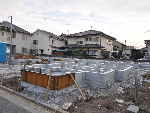 Local appearance photo. 1 Building Foundation