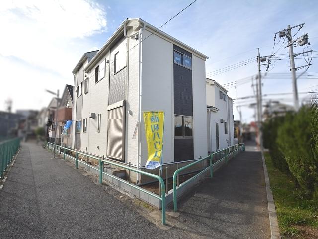 Local appearance photo. Nerima Minamiōizumi 5-chome Building 2 appearance 2013 / 12 / 17 shooting