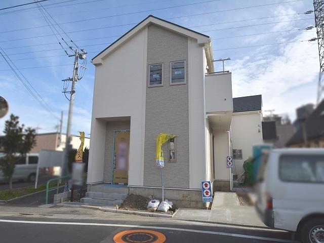 Local appearance photo. Nerima Minamiōizumi 5-chome, 1 Building appearance 2013 / 12 / 17 shooting