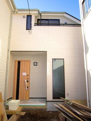 Local appearance photo