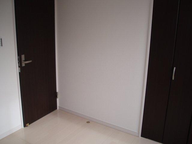 Same specifications photos (Other introspection)