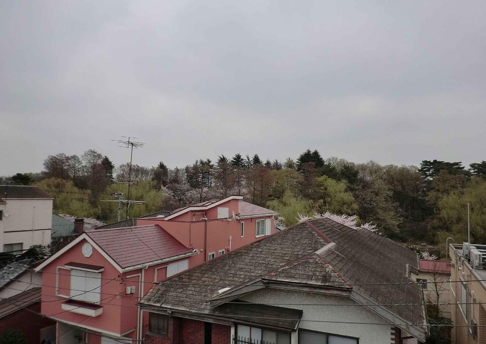 View photos from the local. View from local (April 2013) Shooting