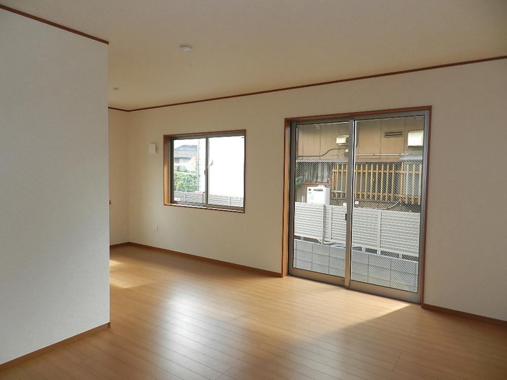 Living. Indoor (10 May 2013) Shooting