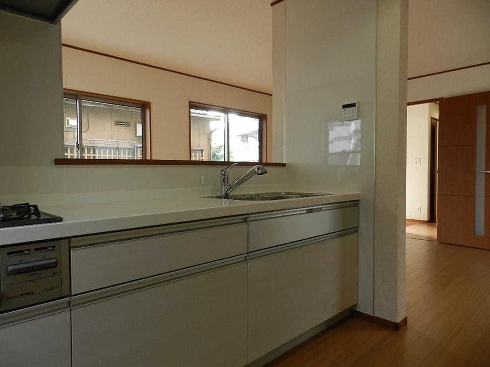 Kitchen. Indoor (10 May 2013) Shooting