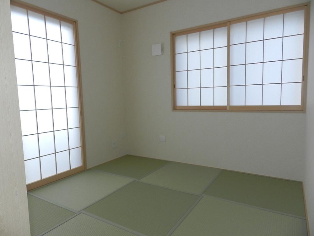 Non-living room. Indoor (10 May 2013) Shooting