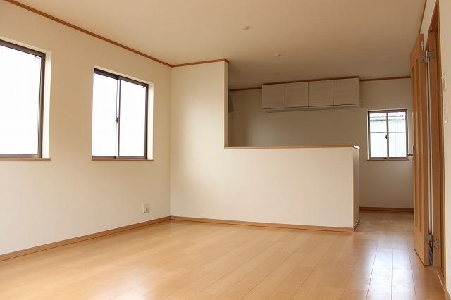 Living. Indoor (11 May 2013) Shooting