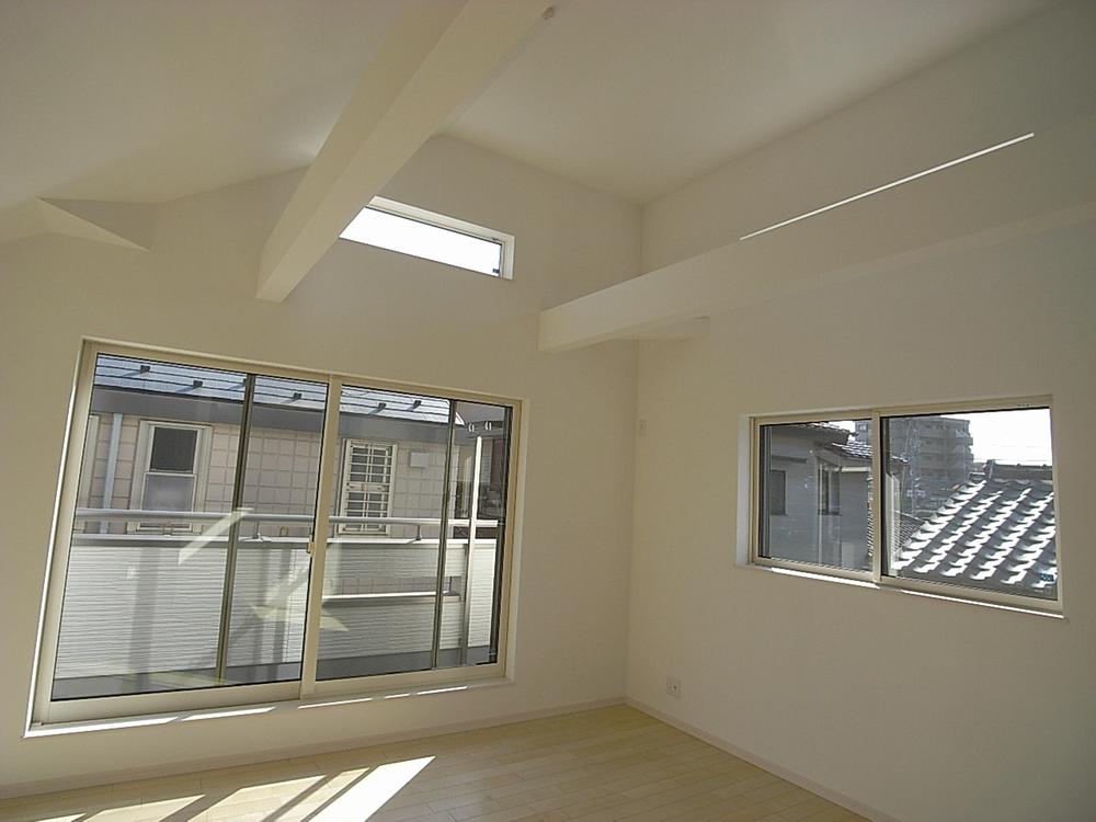 Living. Local (10 May 2013) Shooting