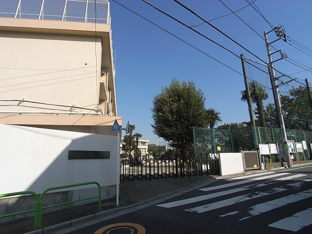 Primary school. 154m to Nerima Minamigaoka Elementary School