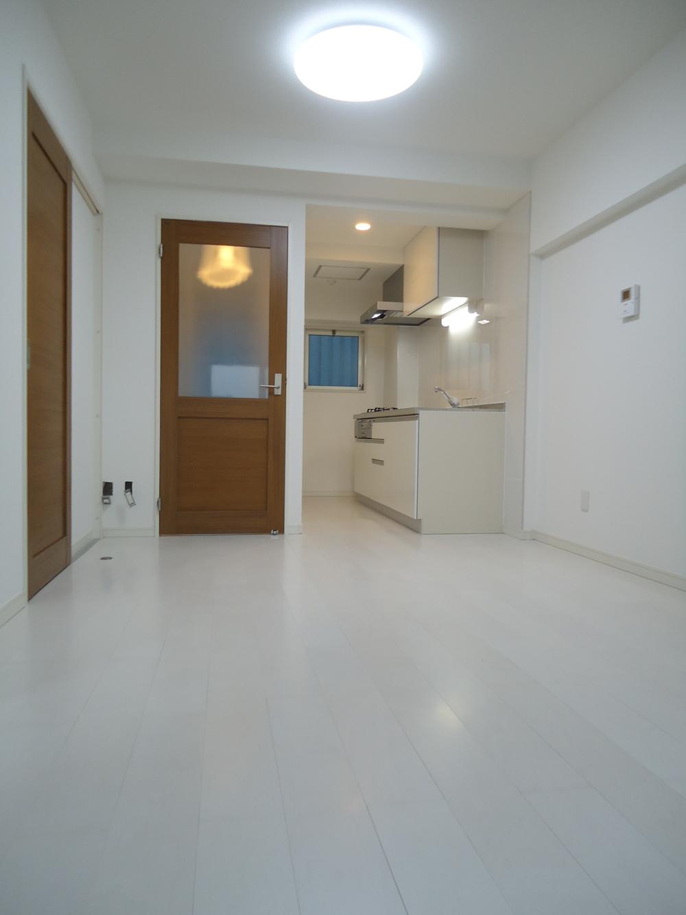 Living. Indoor (11 May 2013) Shooting