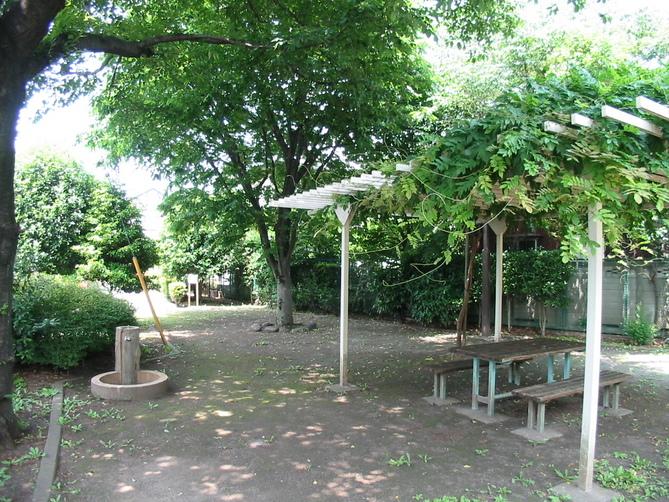 Other Environmental Photo. Sekimachikita 357m up to 5-chome green space