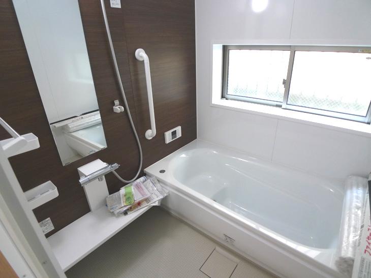 Bathroom. Bathroom (1 Building)