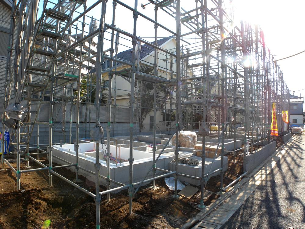 Local appearance photo. The end is also foundation work, And the future completion of framework. Goodness of per yang, etc., Please have a look a local actually. (7 Building) [Local (11 May 2013) Shooting]