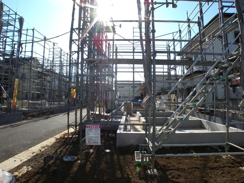 Local appearance photo. The end is also foundation work, And the future completion of framework. Goodness of per yang, etc., Please have a look a local actually. (1 Building) [Local (11 May 2013) Shooting]