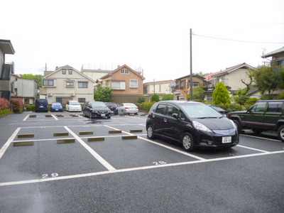 Parking lot. Parking available on site