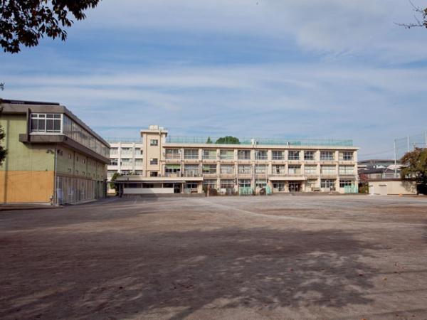Junior high school. 110m 2011 until Nerima Asahigaoka Junior High School / 11 / 08 shooting