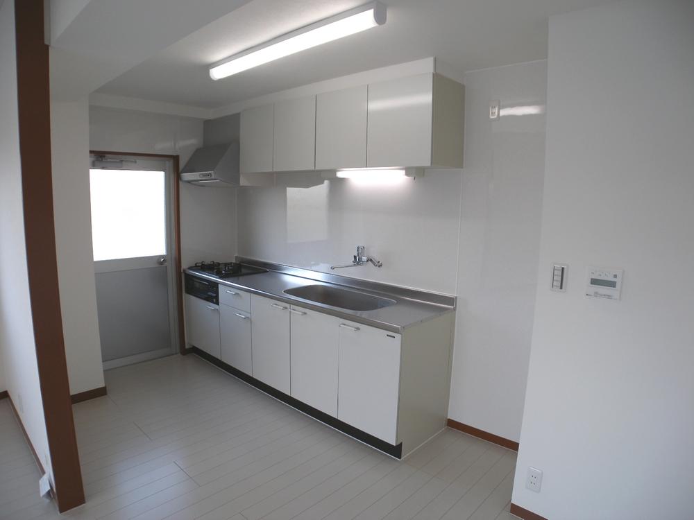 Kitchen. Exchange already